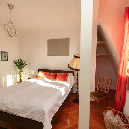 Apartment Miejski Czar Retro. Plac Zbawiciela! *