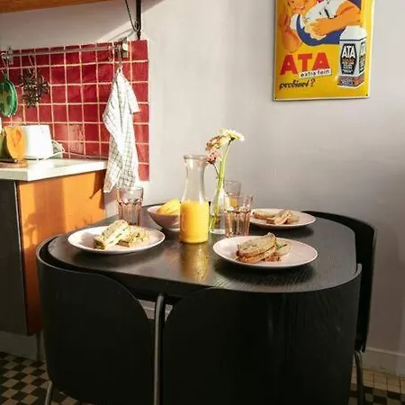 Διαμέρισμα Miejski Czar Retro. Plac Zbawiciela! *