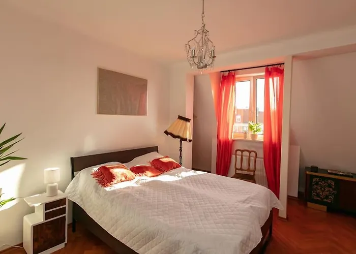 Miejski Czar Retro. Plac Zbawiciela! Varsovie